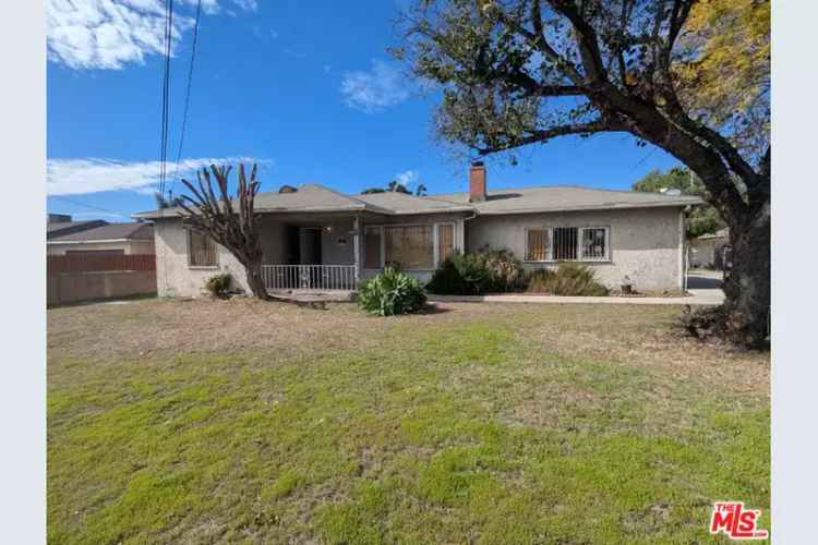 For Sale: Fixer Upper House in Prime Location with Great Potential