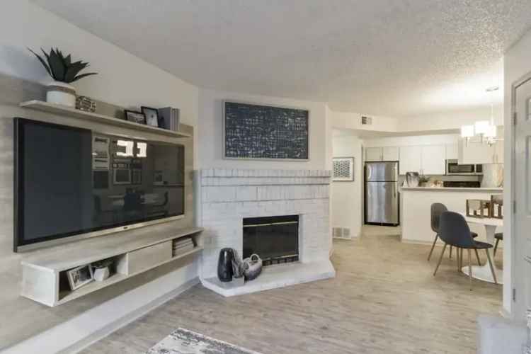 Apartments for Rent in Englewood with Modern Features and Community Amenities