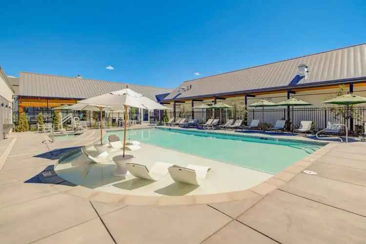 Rent Apartments in West Reno with Luxury Amenities