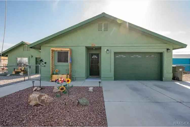 Buy 3 Bedroom Home in Comfort with Casita and Solar Power