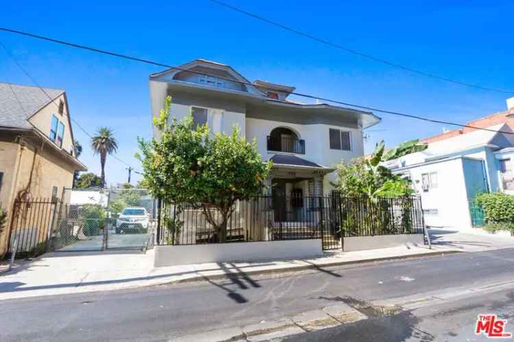 House For Sale in 735, Witmer Street, Los Angeles, California