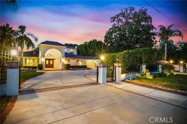 House For Sale in Los Angeles, California