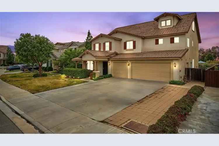 Buy Gorgeous Home in Orange Crest with Pool and Open Floor Plan