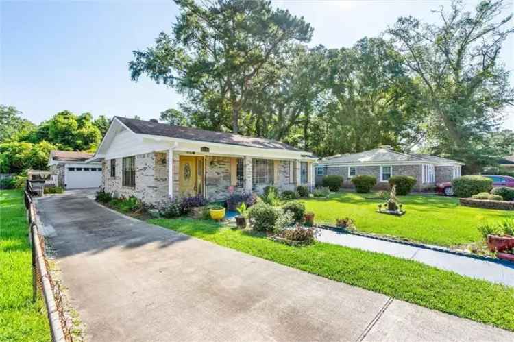 House For Sale in 2250, Downs Court, Mobile, Alabama