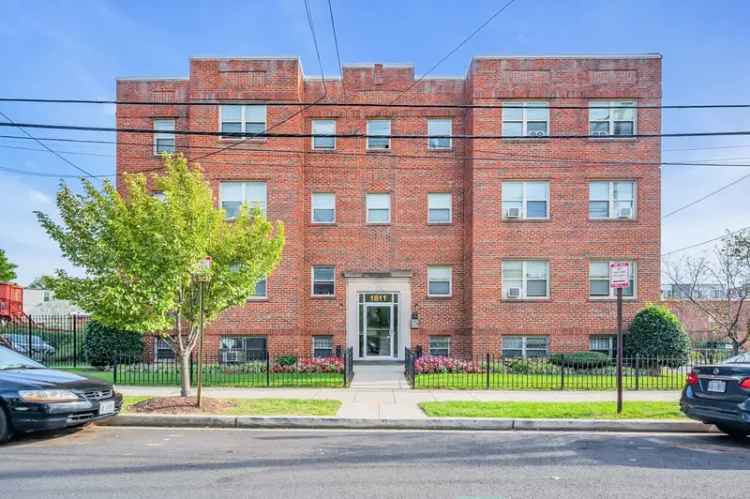 Rent Apartments in Brookland Charming Studio and One Bedroom Homes