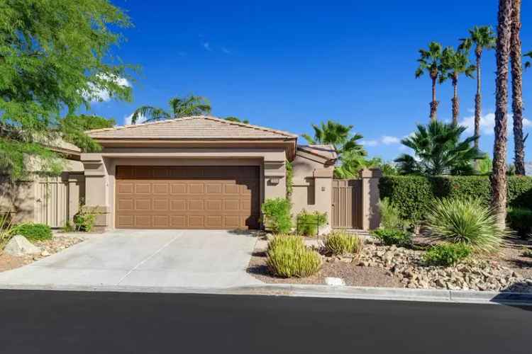 House For Sale in 440, Desert Holly Drive, Palm Desert, California