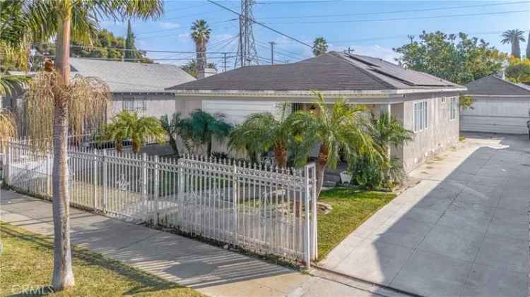 House For Sale in 718, West 97th Street, Los Angeles, California