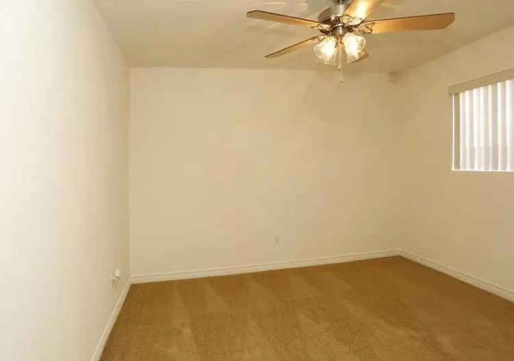 Rent Apartments in Norwalk with Pool and BBQ Area