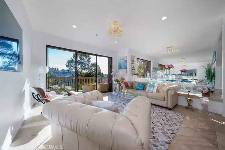 House For Sale in 67, Sea Island Drive, Newport Beach, California