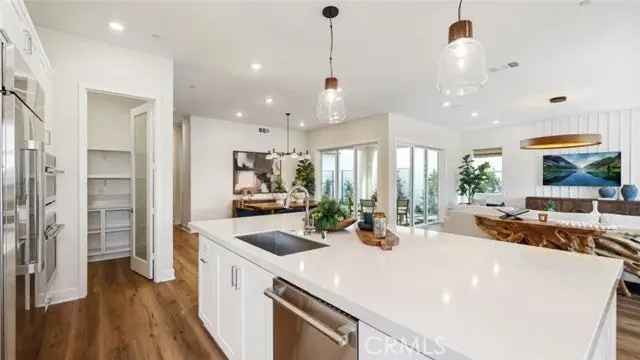 House For Sale in Irvine, California