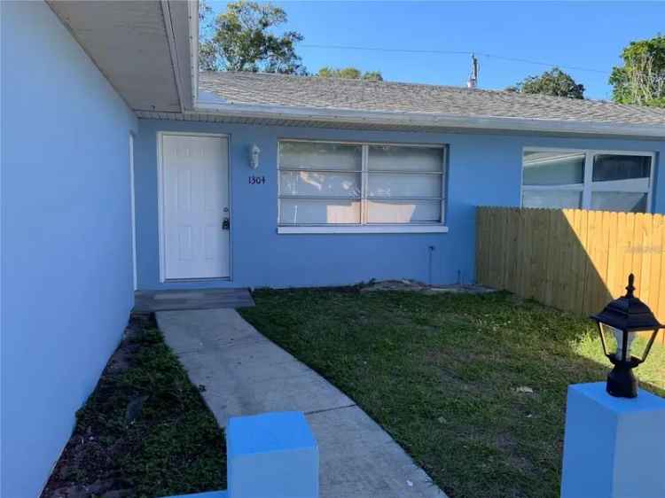 House For Sale in 1304, Amble Lane, Clearwater, Florida