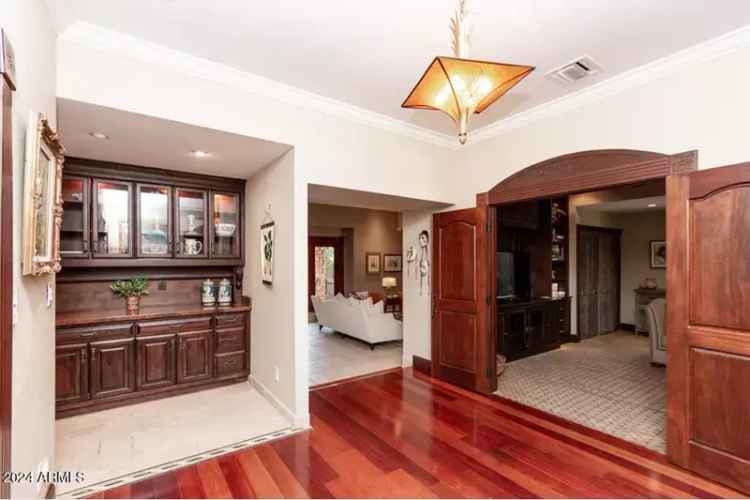 Rent Executive Retreat 2 Bed House in Biltmore Phoenix with Pool