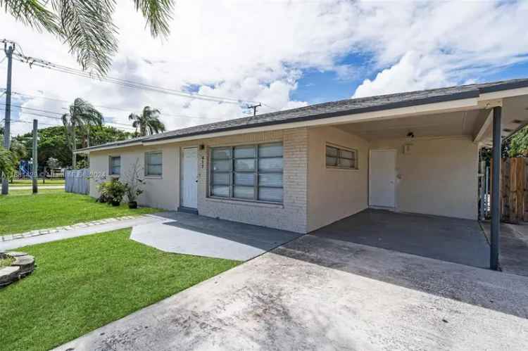 House For Sale in 617, South 12th Street, Lantana, Florida