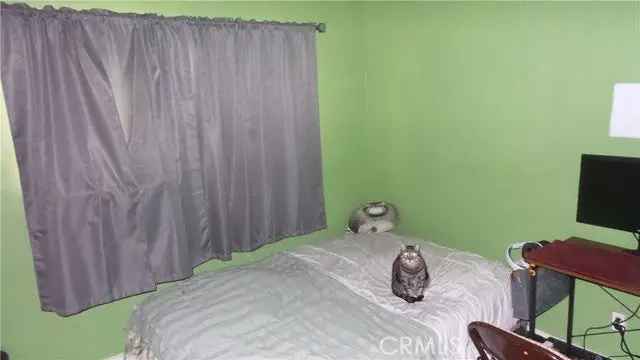 House For Sale in 8354, Tampa Avenue, Los Angeles, California