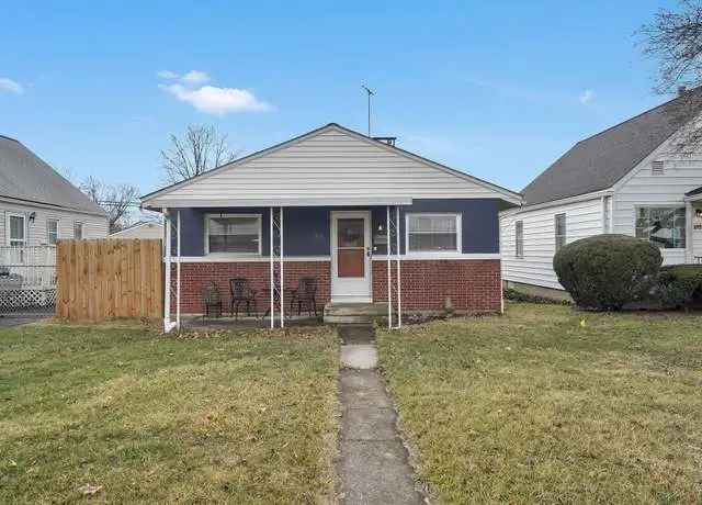 Buy Ranch Home in Clintonville with Spacious Kitchen and Large Backyard