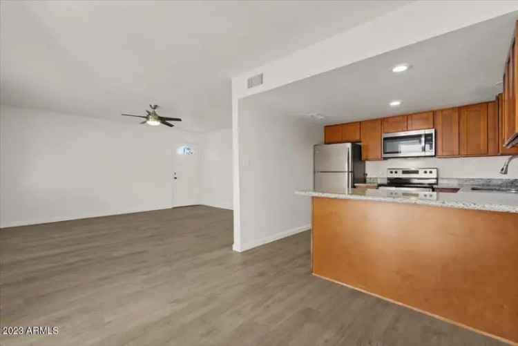 Rent Two Bedroom Apartments with Modern Amenities in Phoenix