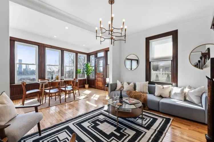 Rent Elegant Apartment in Weehawken with Stunning NYC Views