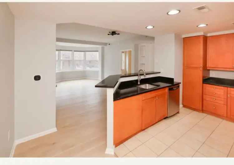 Rent Stylish 2 Bedroom Apartment in Logan Circle with Garage Parking