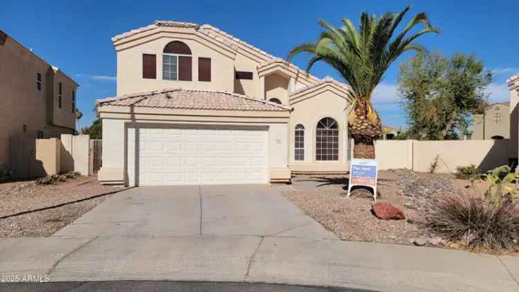 House For Sale in 62, North Amber Court, Chandler, Arizona