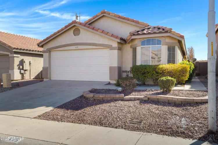 Buy House in Ahwatukee with Remodeled Kitchen and View Lot Features