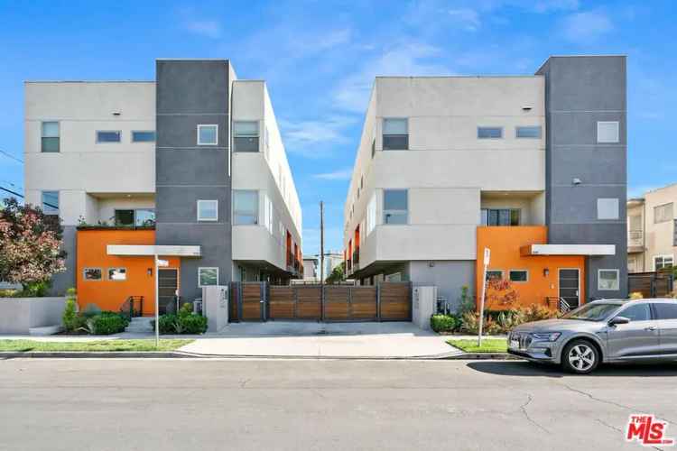 House For Sale in 6066, Pickford Street, Los Angeles, California