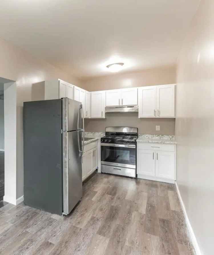 Rent 1 Bed 1 Bath Apartment in Cleveland Beautifully Renovated