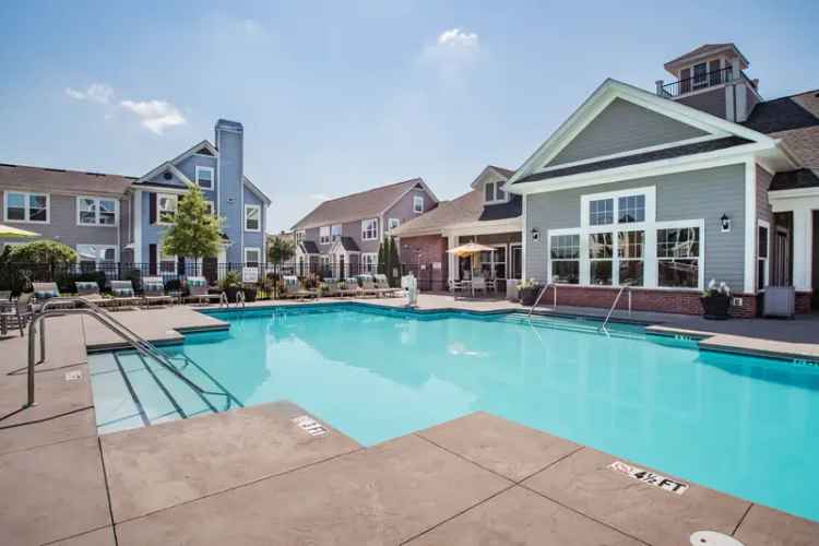 Rent Otarre Pointe Apartments in Columbia with Resort Pool and Fitness Center