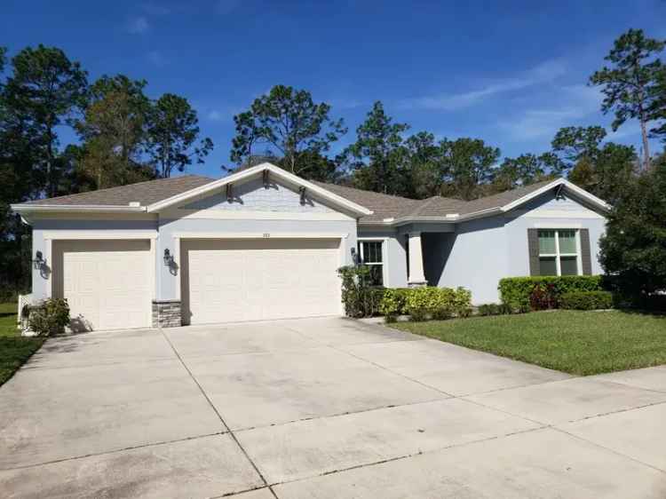 Rent a Beautiful Modern Pool Home in Deland with 4 Bedrooms and 3 Baths