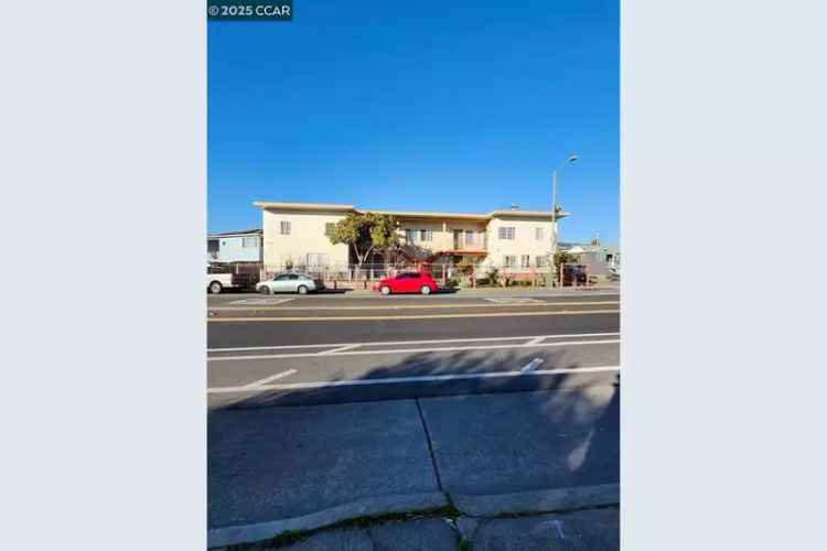 Offer to Buy 7 Unit Apartment Building in Fruitvale District