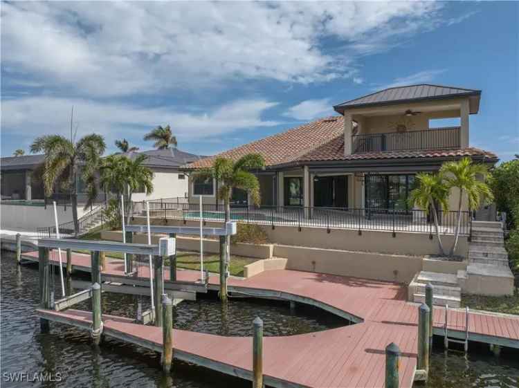 House For Sale in 4928, Southwest 11th Place, Cape Coral, Florida