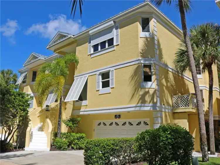 Rent Beautifully Furnished Townhouse in Siesta Key with Pool and Tennis