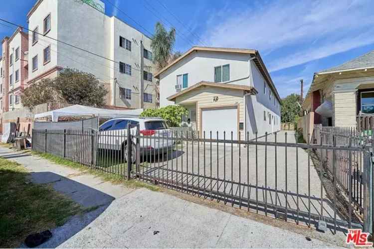 Invest in Two Unit Property with 5 Bedrooms in Downtown Los Angeles