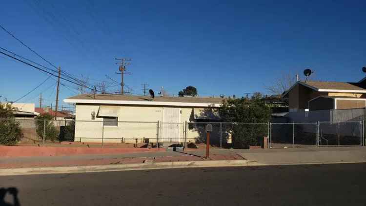 Rent Cozy House with Fenced Yard and Laundry Hook-Ups