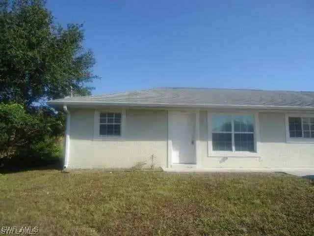 Buy Duplex in Ft Myers 3 Bedroom 2 Bathroom Move In Ready