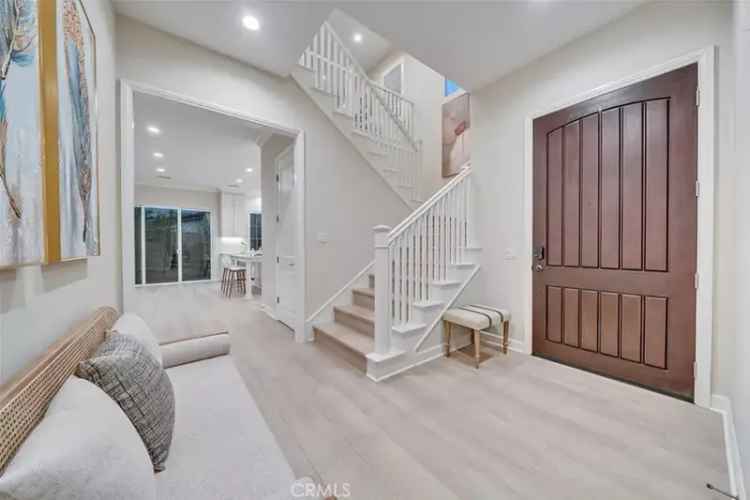 House For Sale in 68, Thoroughbred, Irvine, California