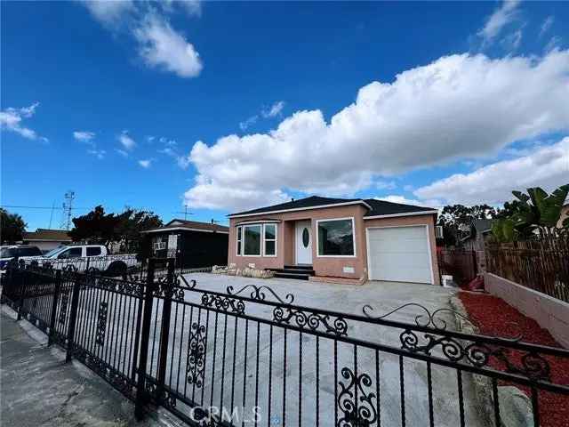 House For Sale in 143, East 108th Street, Los Angeles, California