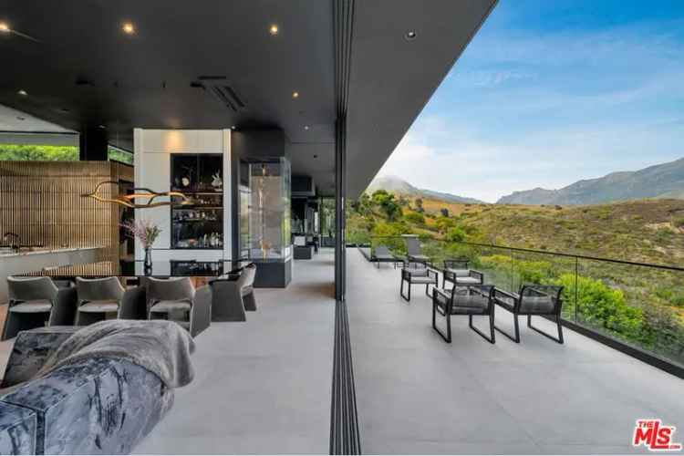 Luxury Buy House in Private Canyon with Ocean Views and Modern Design