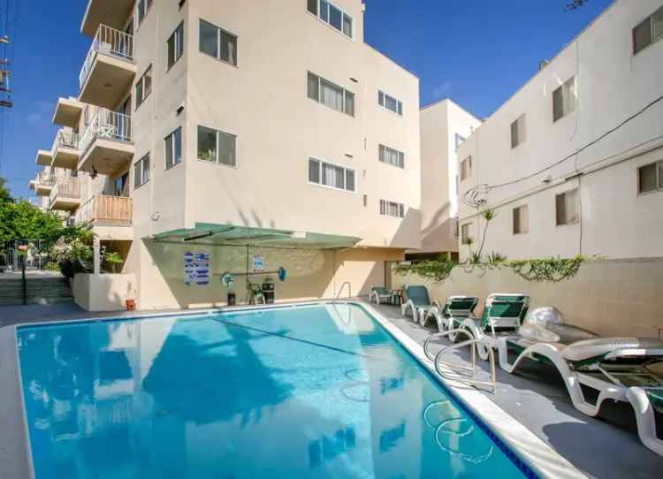 Rent Spacious Apartments in West Hollywood with Modern Amenities