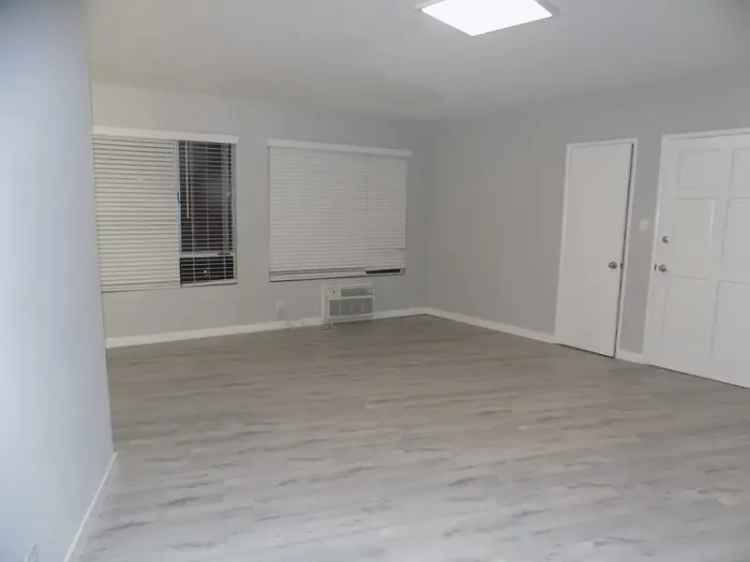 Rent Apartment in Brentwood CA with Modern Amenities and Great Location