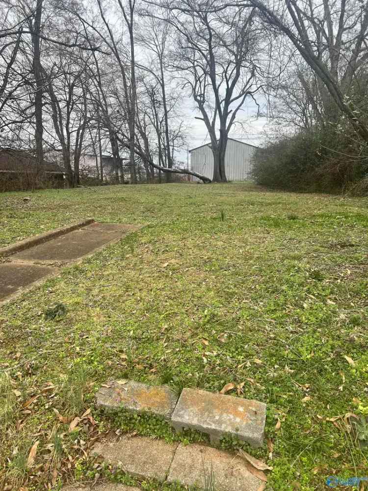 Land For Sale in 1016, Moulton Street East, Decatur, Alabama