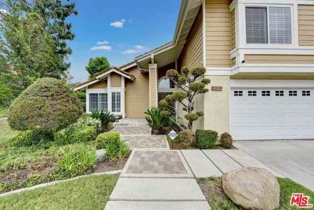 House For Sale in 1112, North Palo Loma Place, Orange, California