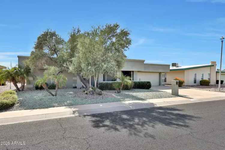 House For Sale in 11029, West Palmeras Drive, Sun City, Arizona