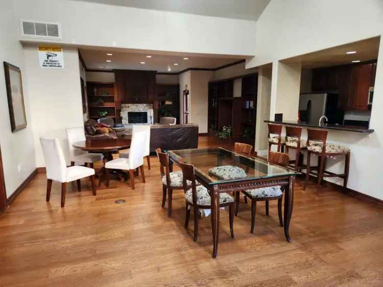 Rent Stunning 2 Bed 2 Bath Condo in UTC with Resort Amenities