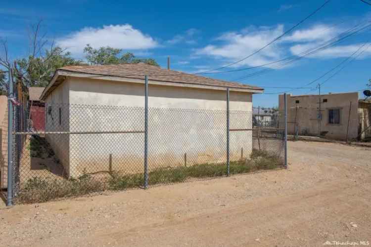 House For Sale in 15627, L Street, Mojave, California