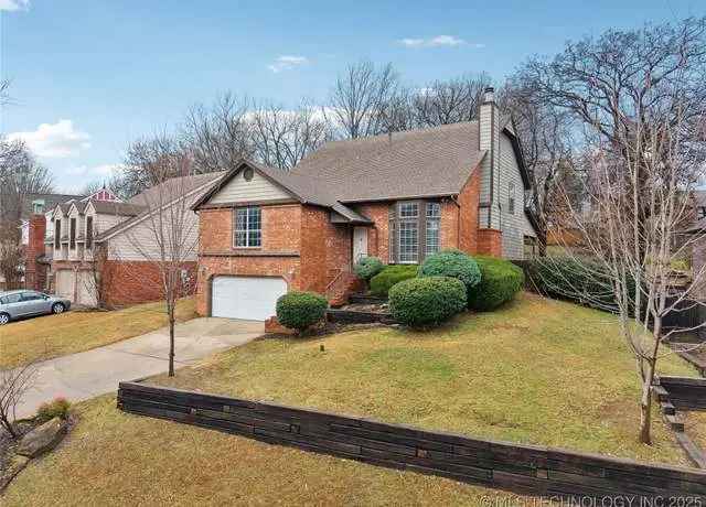 Buy Brick Retreat House in Minshall Park with Vaulted Ceiling