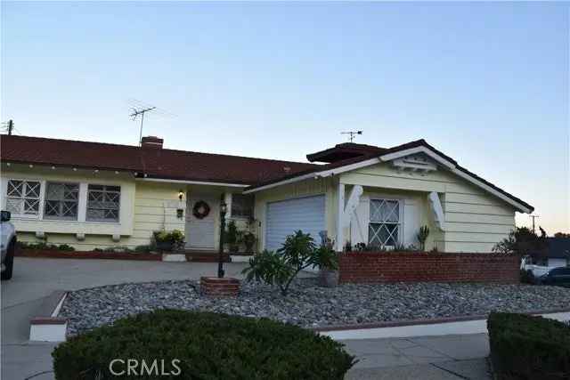 House For Sale in Los Angeles, California