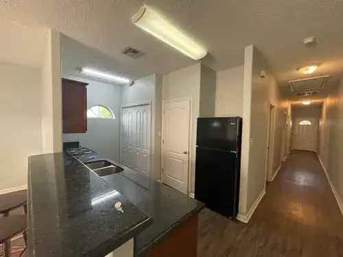 Rent Apartment Unit in Sulphur with Convenient Access to Schools