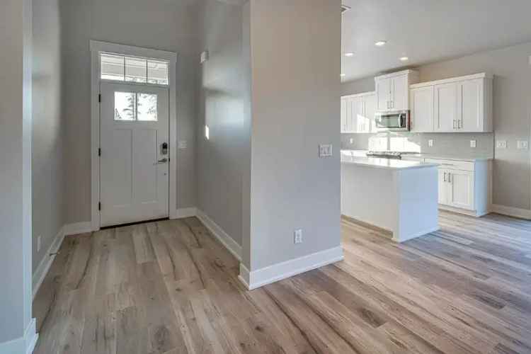 Rent Modern Single-Level Home in Easton Community with Gourmet Kitchen