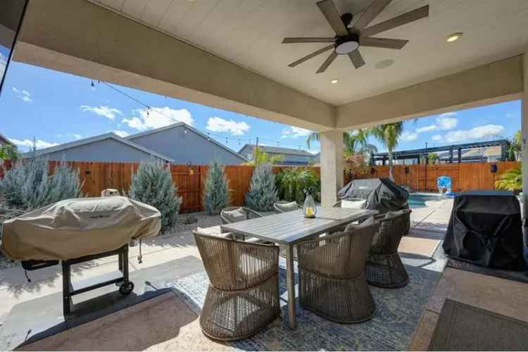 House For Sale in Roseville, California