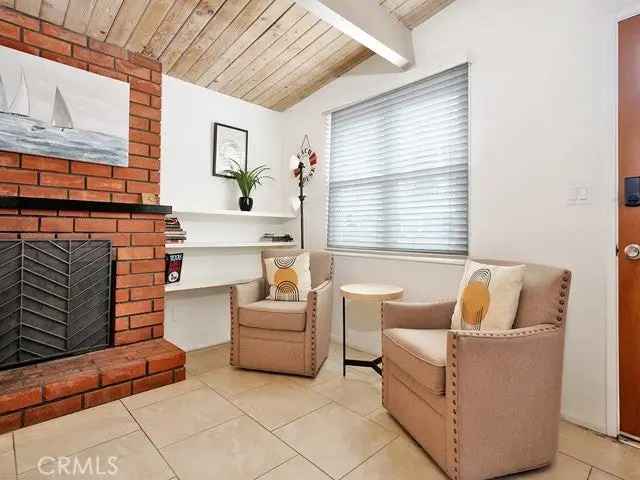 House For Sale in 129;129 1/2, 45th Street, Newport Beach, California